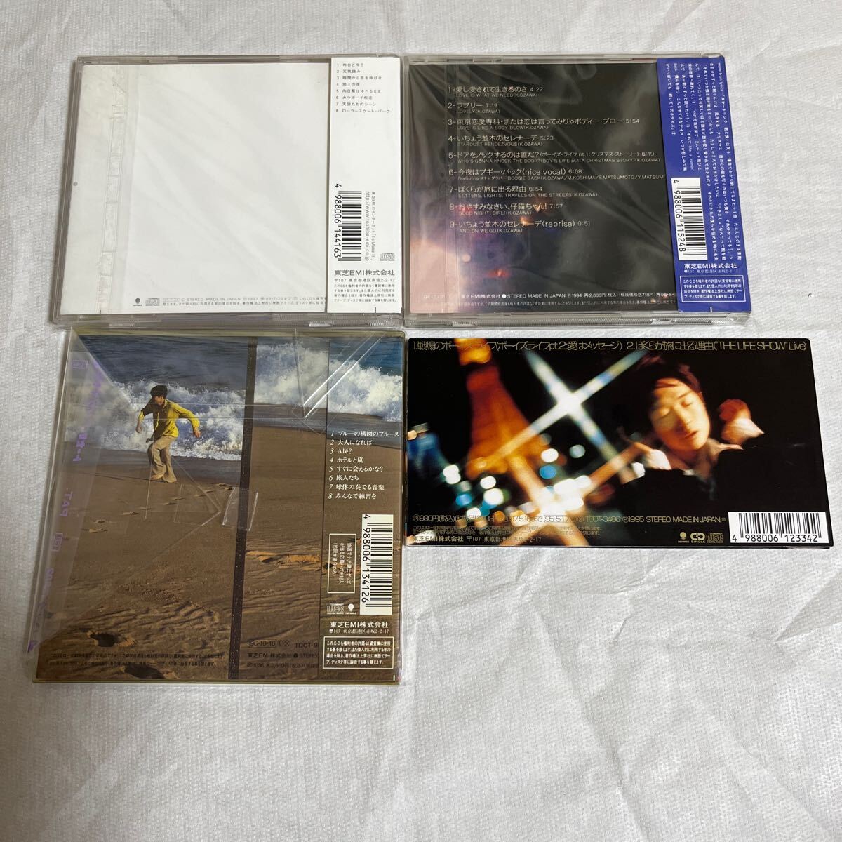 小沢健二 CD セット dogs(犬は吠えるがキャラバンは進む) ライフ 球体の奏でる音楽 戦場のボーイズライフ 4枚セット_画像2