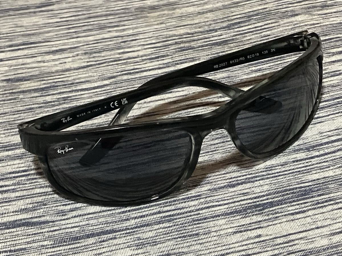 6 レイバン 純正 サングラス RB2027 スモークレンズ ブラックグレーフレーム Ray Ban レディース メンズ 女性 男性 スポーツ レア お洒落