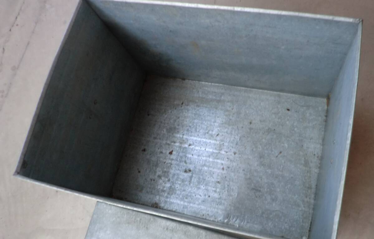 ブリキ製ボックス ブリキ箱 収納ボックス 昭和レトロ_画像5