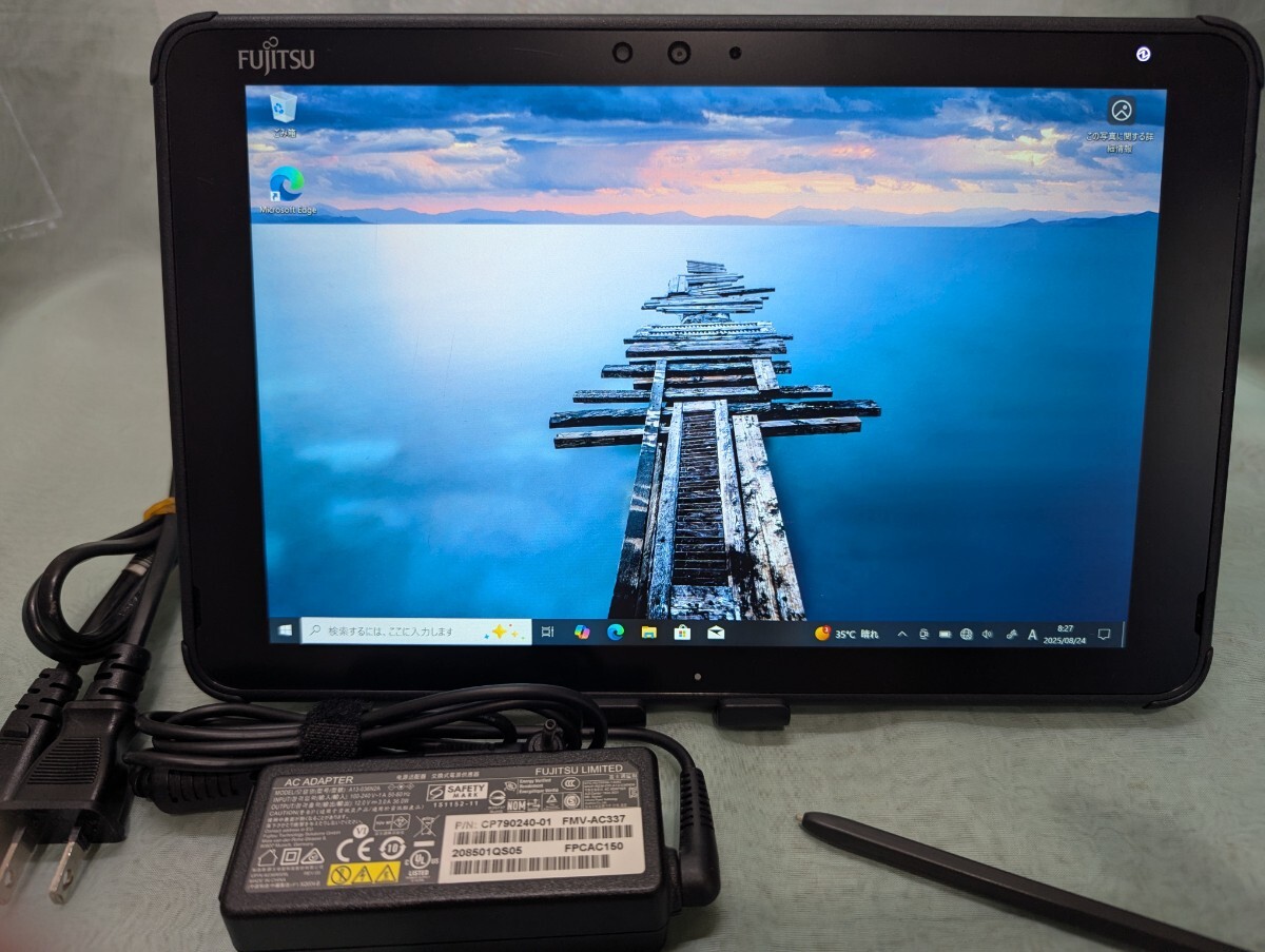 富士通 ARROWS Tab Q5010/DB SSD128 ペン付 美品　#A 富士通 ARROWS Tab Q5010/DEG Celeron N4000 1.1GHz/4GB/64GB