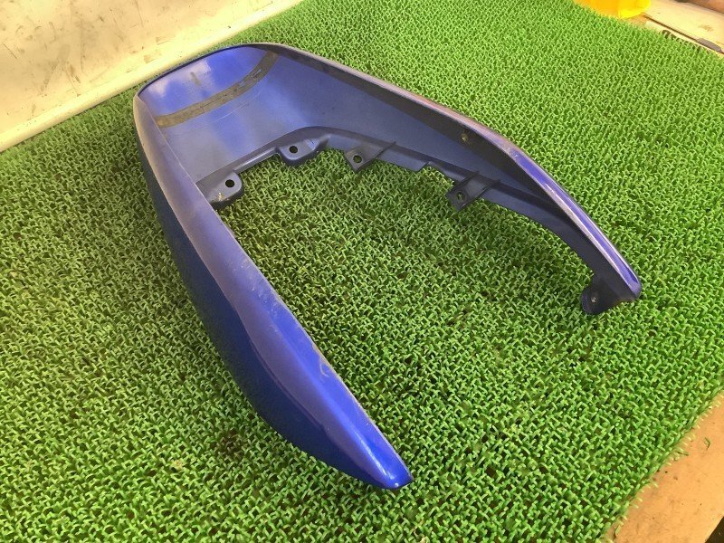 VTR 250 ね MC33 テールカウル 必見 (140) H7-1425 KT_画像7