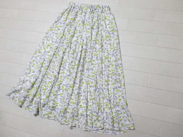 組曲*KUMIKYOKU　プリントギャザーイージーフレアースカート　サイズ1　ウエストゴム/レーヨン