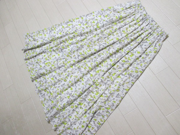 組曲*KUMIKYOKU　プリントギャザーイージーフレアースカート　サイズ1　ウエストゴム/レーヨン