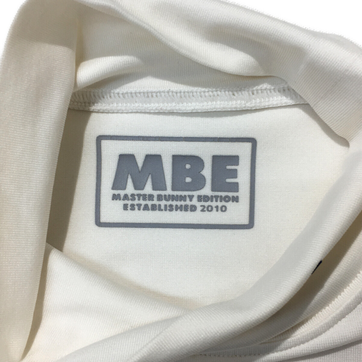 coco 中古【値下げ】 マスターバニーエディション レディース 長袖シャツ 1(M) 白 ハイネックカットソー インナー ネコパケ発送可 90506_画像4