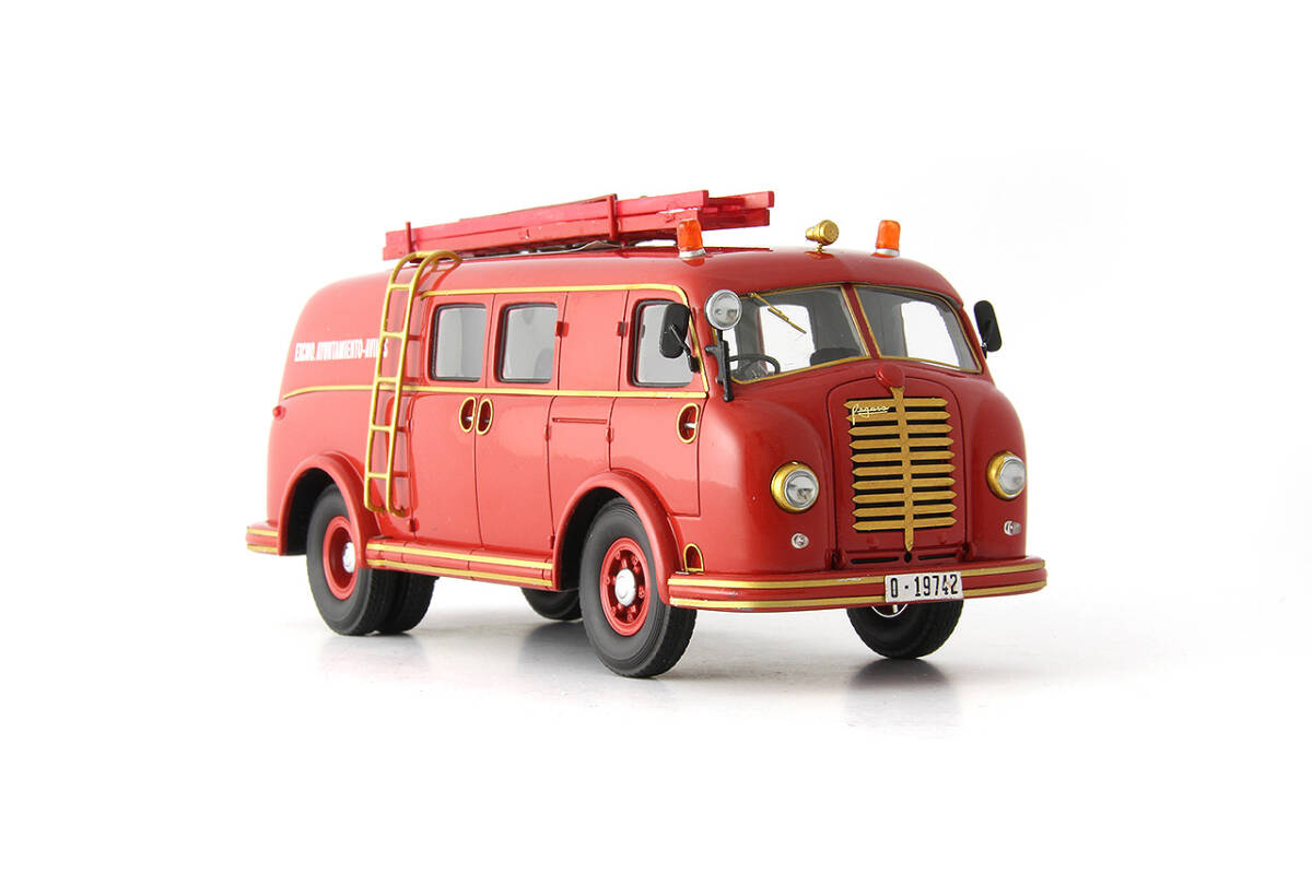 autocult 1/43 Pegasso Z-203 Mofletes 超レア車種・超入手困難品　333台の限定生産_画像4