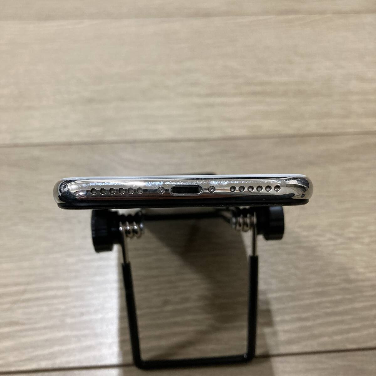 【バッテリー新品✨】iPhone X 64GB SIMフリー シルバー 銀 美品 iPhone X 64GB シルバー【新品バッテリー 】中古整備品 SIM