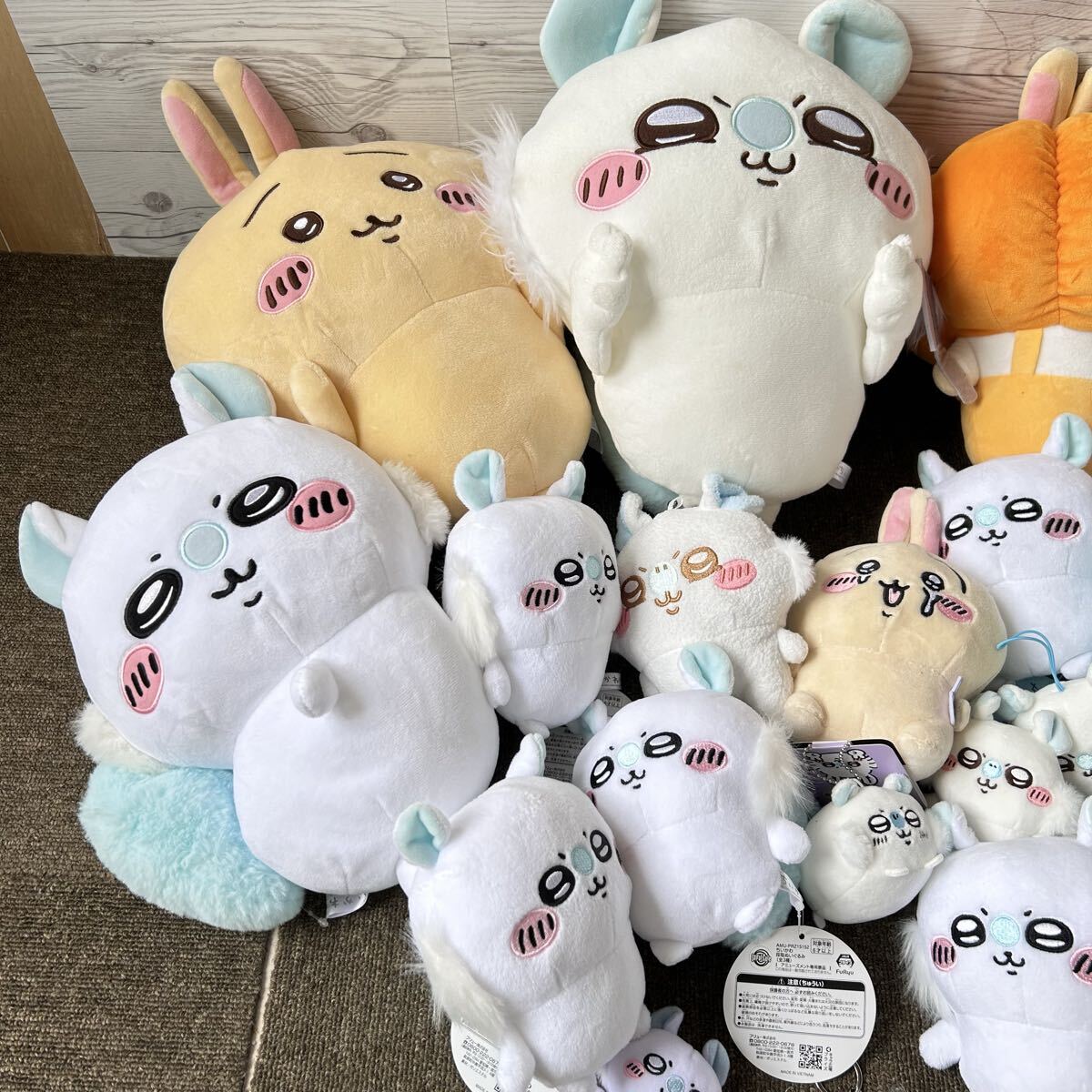 ちいかわ ぬいぐるみ まとめ売り 6点セット ちいかわ ハチワレ モモンガ Amazon.co.jp: ちいかわ 採取 ぬいぐるみ 約16cm ハチワレ