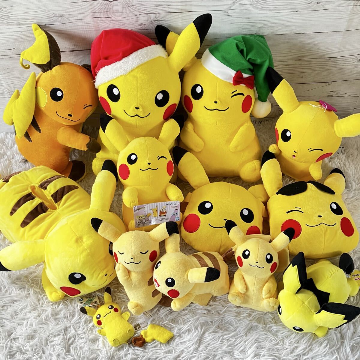 ポケモンセンター限定ご当地ピカチュウぬいぐるみセット