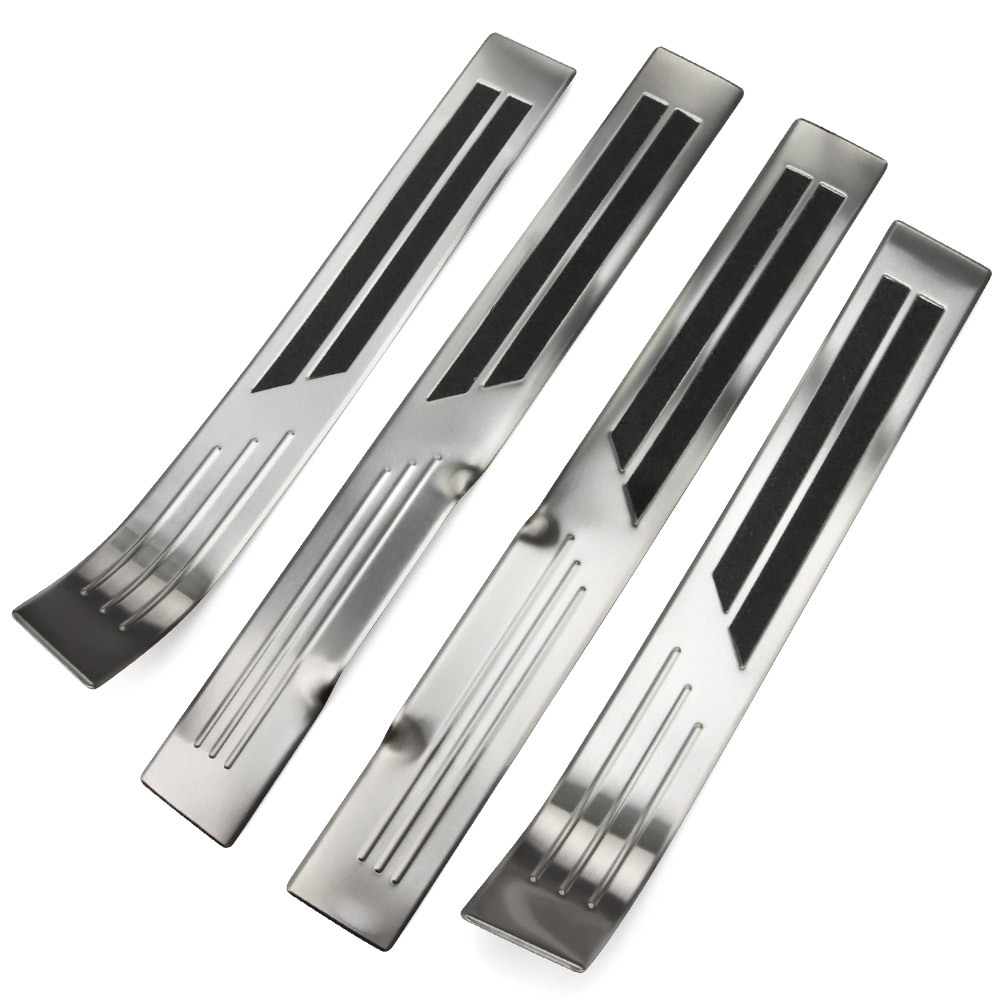 スズキ フロンクス サイドステップ 内側 スカッフプレート 保護 キズ防止 カスタム パーツ アクセサリー FRONX_画像1