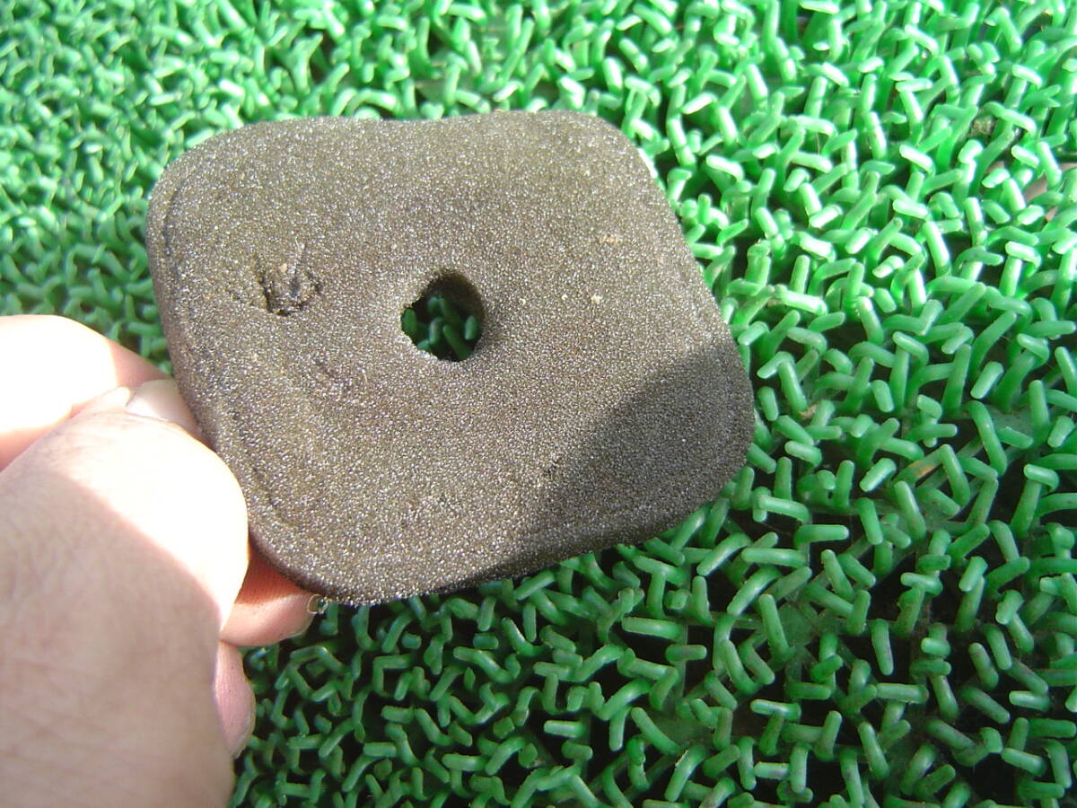 60　リョービ　EKK-2370　RUIXING　ダイヤフラムキャブレター用　エアクリーナー　プライマポンプはついていません