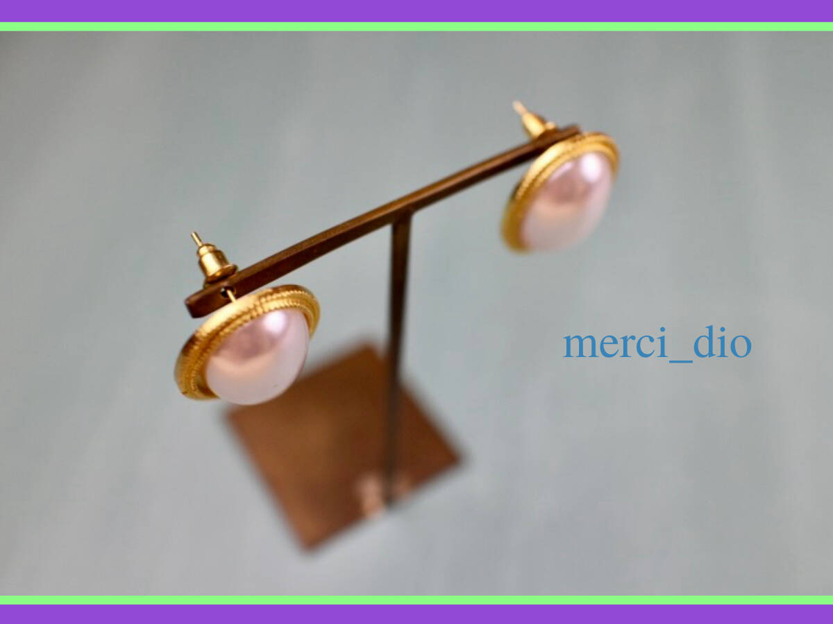 シップス SHIPS ペールトーン ビッグ パール オーバル スタッドピアス ホワイトカラー ゴールドカラー 新品 未使用 トゥモローランド_画像4