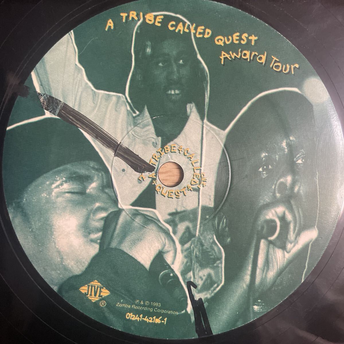 LP 即決 名作3rd「MIDNIGHT MARAUDERS」から12inch!! A TRIBE CALLED QUEST/AWARD TOUR[USオリジナル:初年'93年PRESS:Jive 01241-42186-1]_画像3