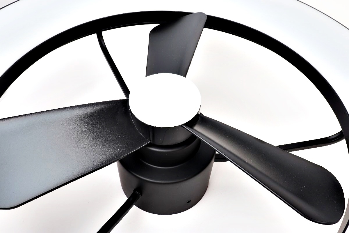 ☆未使用 ARTIKA LEDシーリングファン FAN-AUR-C4BL