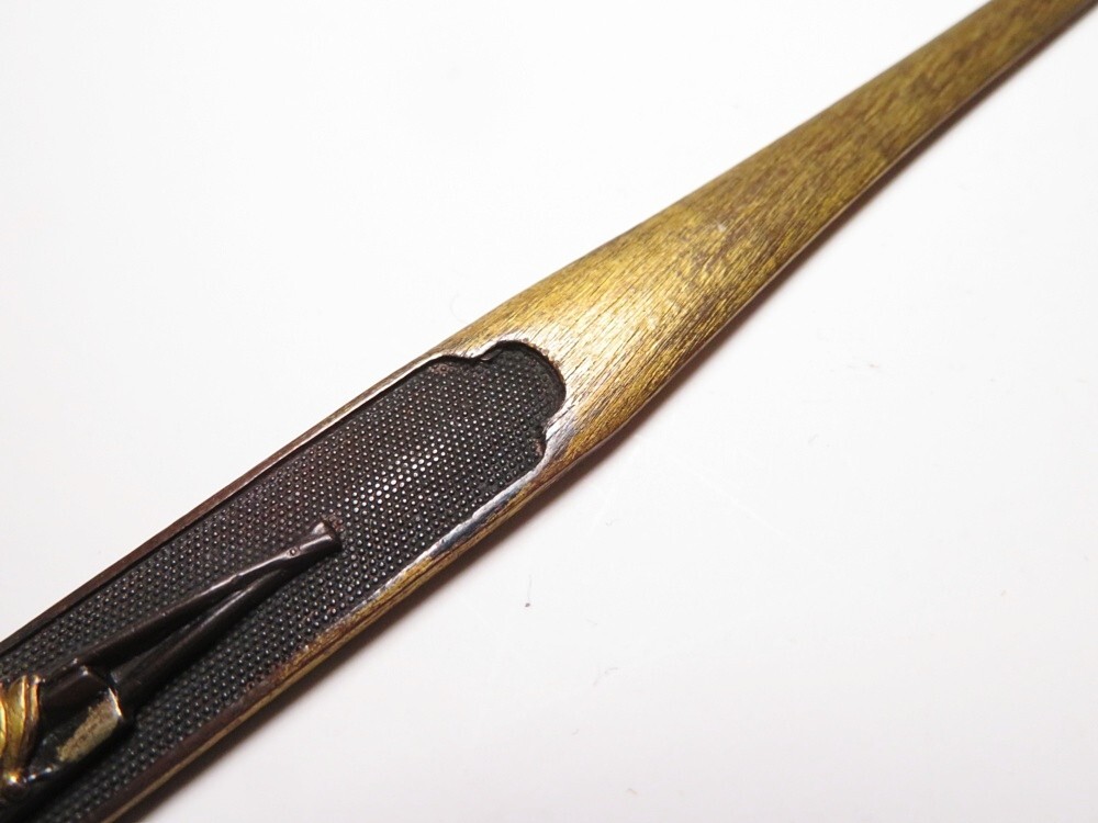 [11131] меч принадлежности Edo ~ Meiji красный медь земля веер . бабочка .( первый товар * покупка товар )