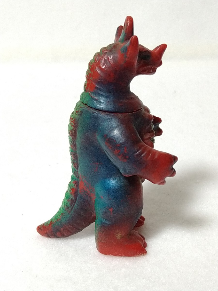 当時物 ニッコー ゴモラ ペンダント ソフビ 怪獣 ウルトラマン