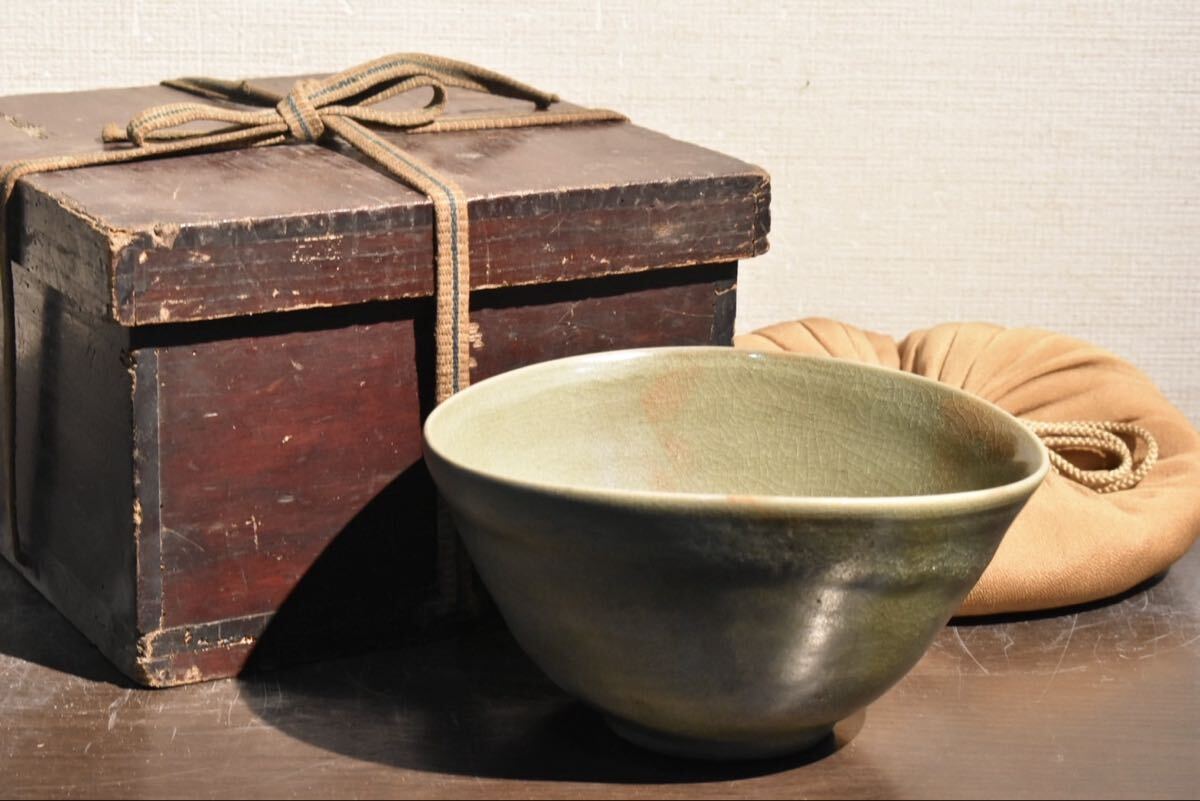 【GE】M147【コレクター所蔵品】時代 青磁鉢/中国古玩 中国美術 碗 骨董品 時代品 美術品 古美術品