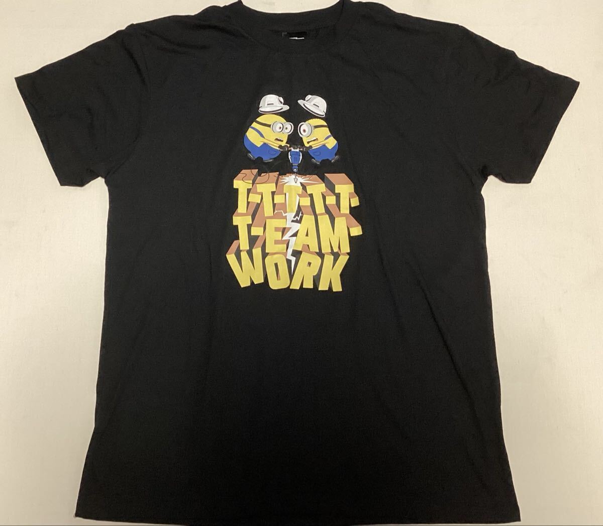 ミニオンズTシャツ TEAM MINION◇長期保管・デッドストック・未着用品・タグ付き◆Lサイズ◇ MINIONS◇ミニオン◎黒_画像1