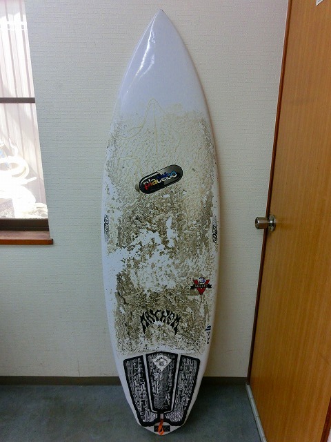 5DくS サーフボード ショート placebo フィン付 MAYHEM FISH プレセボ 5.7F_画像1