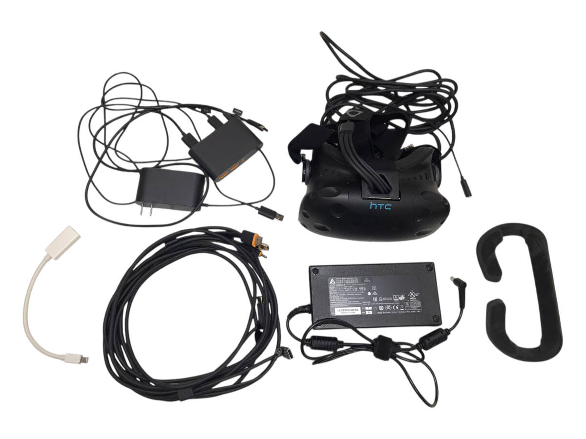 HTC VIVE Kit 99HAHZ049-00 VR セット HTC 【美品】HTC VIVE Kit 99HAHZ049-00 VR ヘッドマウント