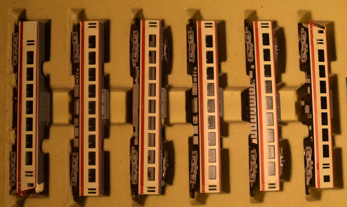 【動作確認済】 TOMIX 92003 西武 5000系 レッドアロー TOMIXトミックス92003西武5000系レッドアロー(私鉄車輌)|売買