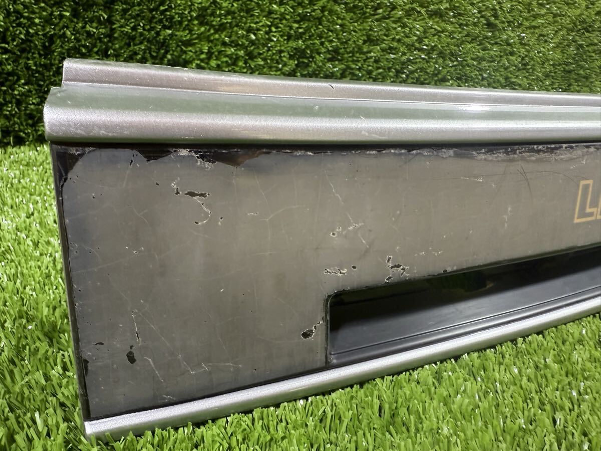 AE86 レビン 後期 ラジエターグリル53114-12060 ※個人宅発送不可_画像2