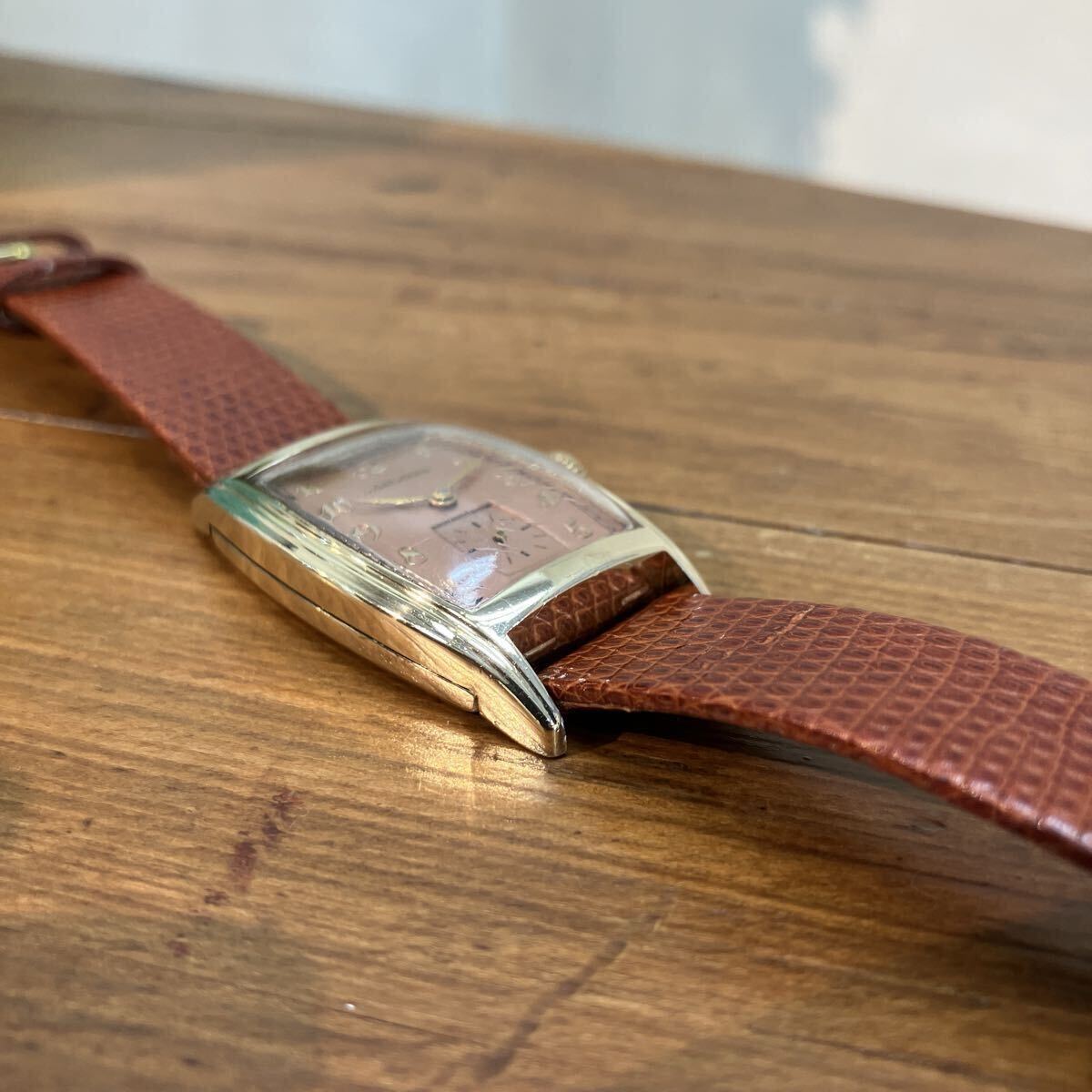 OH済み LONGINES ロンジン 10KGF 手巻き cal.10L オリジナル カッパーダイヤル ラージトノーケース オリジナル尾錠 希少 オメガ iwc Rolex _画像5