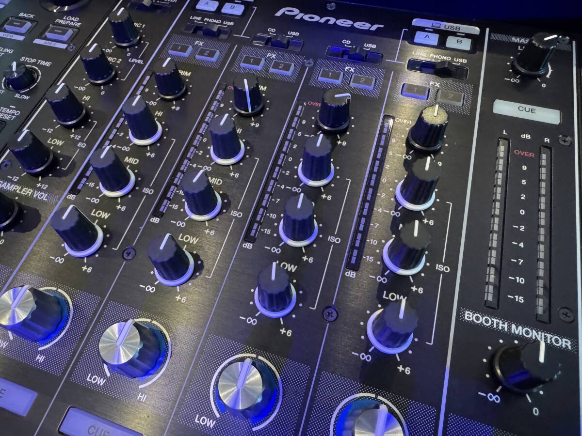 Pioneer DDJ-SZ 専用ハードケース付き PIONEER DDJ-SZ ハードケース付き