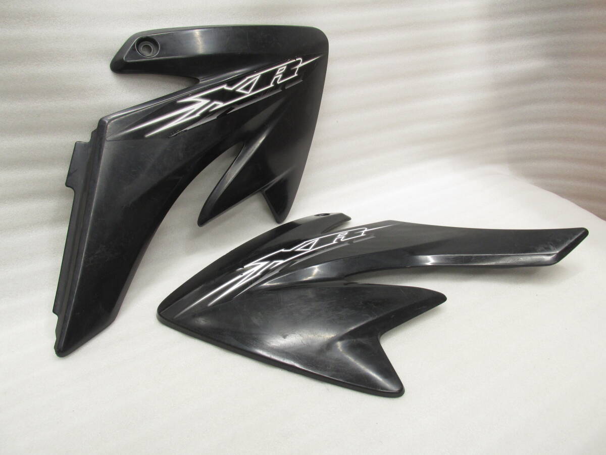 ●　XR100モタード　XR50モタード　●　サイドシュラウド　左右　HD13　AD14　AF08_画像1