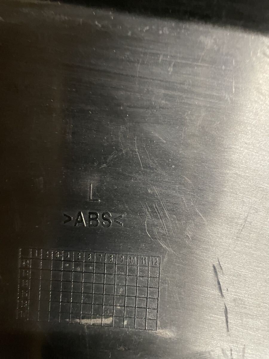 YB125SP Lサイドカバー サイドカバー_画像3