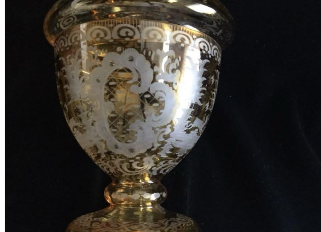 ボヘミア 蓋付き 置きもの