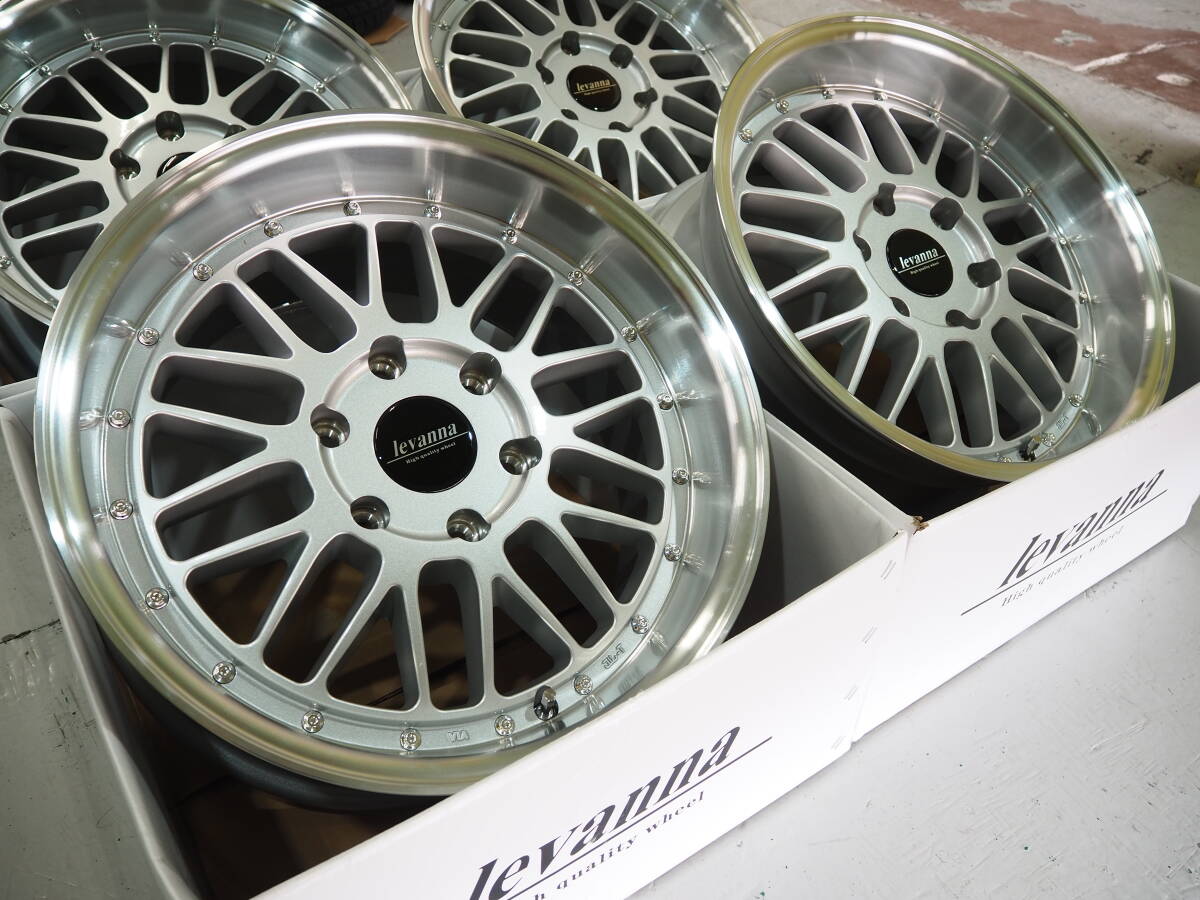  custom размер глубокий обод сетка levanna V10LTH 18inch 6H139.7 9.0J+25 GRIP MAX ICE-X белые буквы 225/50R18 200 серия Hiace 