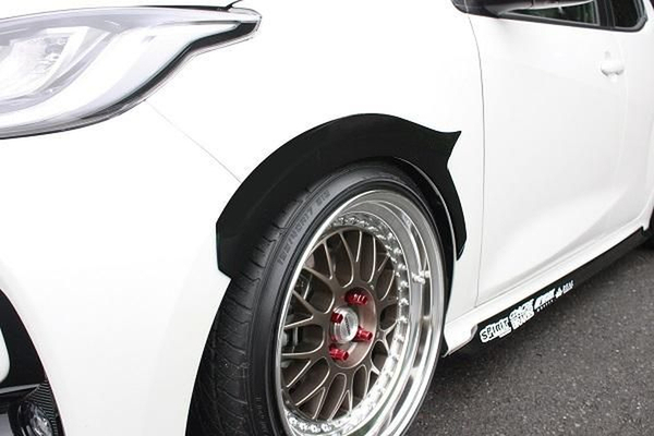 ガレージベリー ヤリス MXPH10/MXPH15/KSP210 オーバーフェンダー ウレタン 34-1005 GARAGE VARY カスタムパーツ_画像3