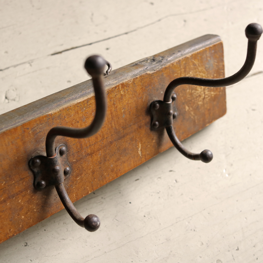 1910年代 フランスアンティーク 壁掛け 4連 コートフック アイアン 木製 アトリエ ビンテージ フック ハンガー_画像10