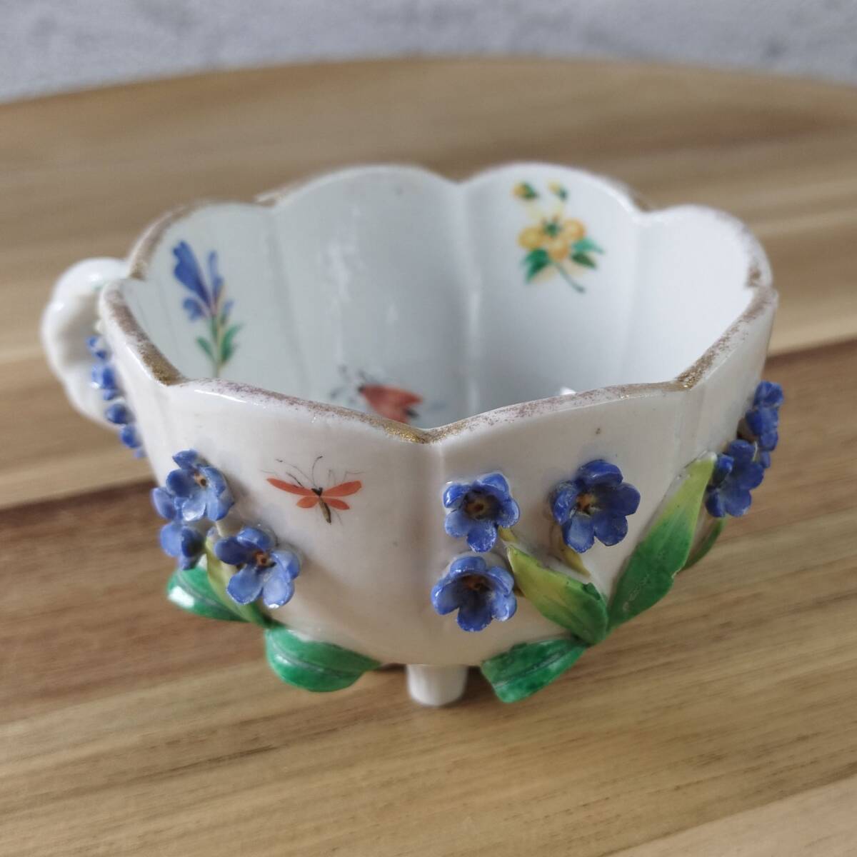 [ прекрасный товар ] Meissen система античный cup выше like незабудка насекомое . расческа 3D MEISSEN /25h035