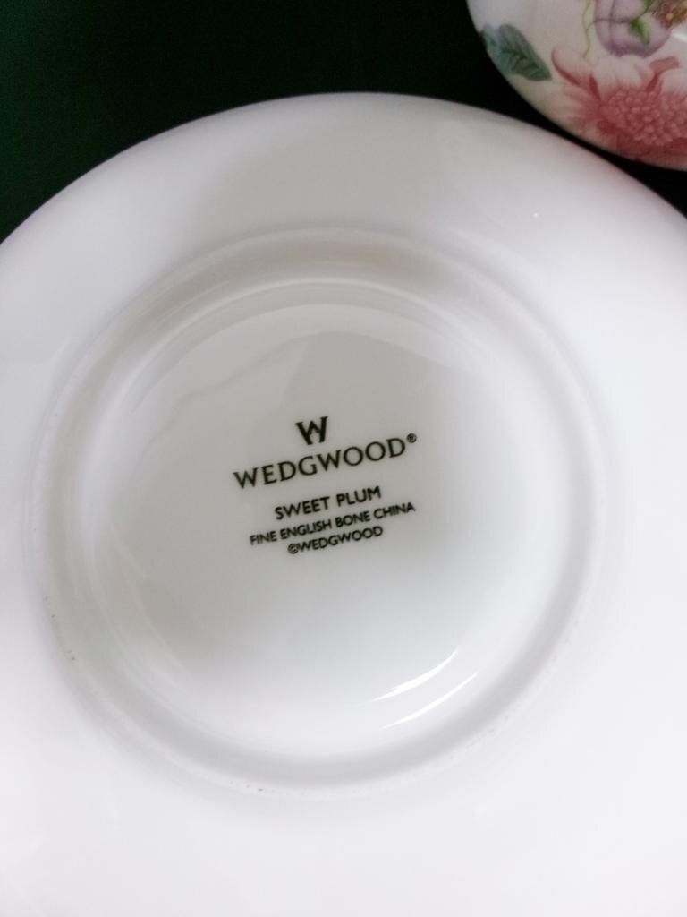【送料込】Wedgwood　ウェッジウッド　SWEET PLUM/スウィートプラム カップ＆ソーサー　白地　緑/ピンク/紫柄　ゴールドライン /n971447_画像7