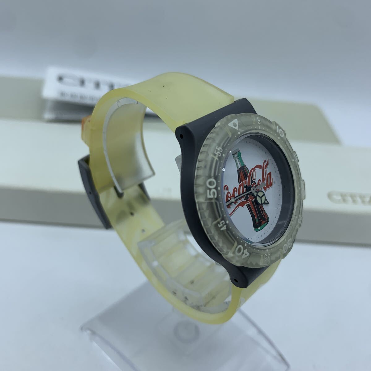 CITIZEN シチズン Coca Cola コカコーラ 腕時計 6031-345274 クオーツ 記念品 箱付_画像2