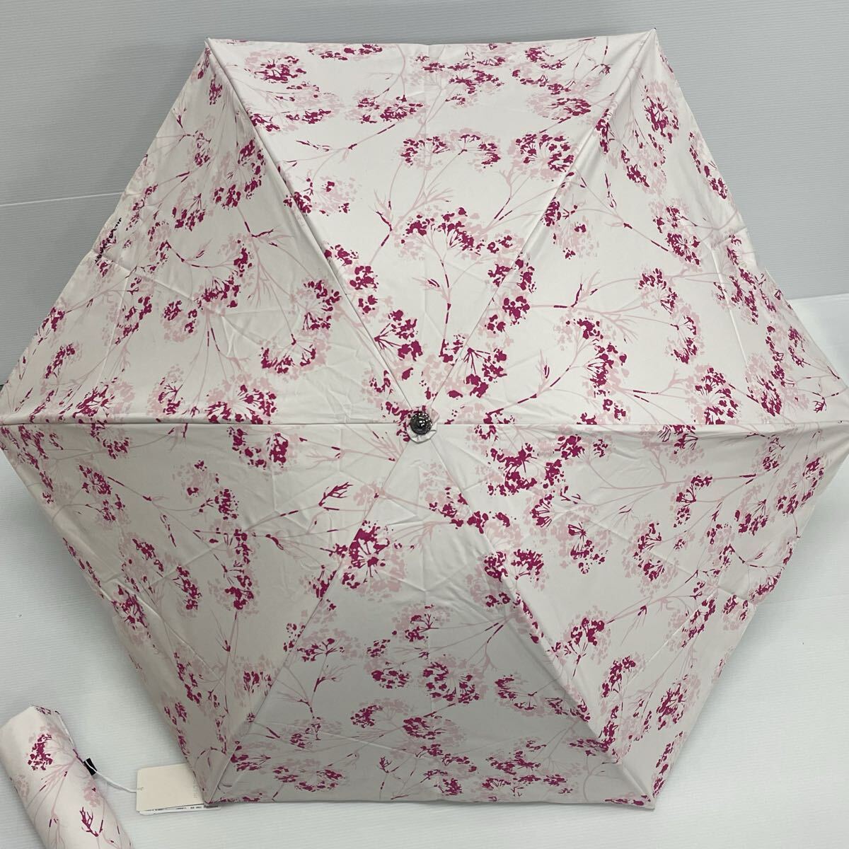 新品52725 JILL STUART ジルスチュアート＊ライトピンク 99％遮光 遮熱遮光遮蔽UV機能付き 折りたたみ晴雨兼用日傘雨傘 トレカ_画像7