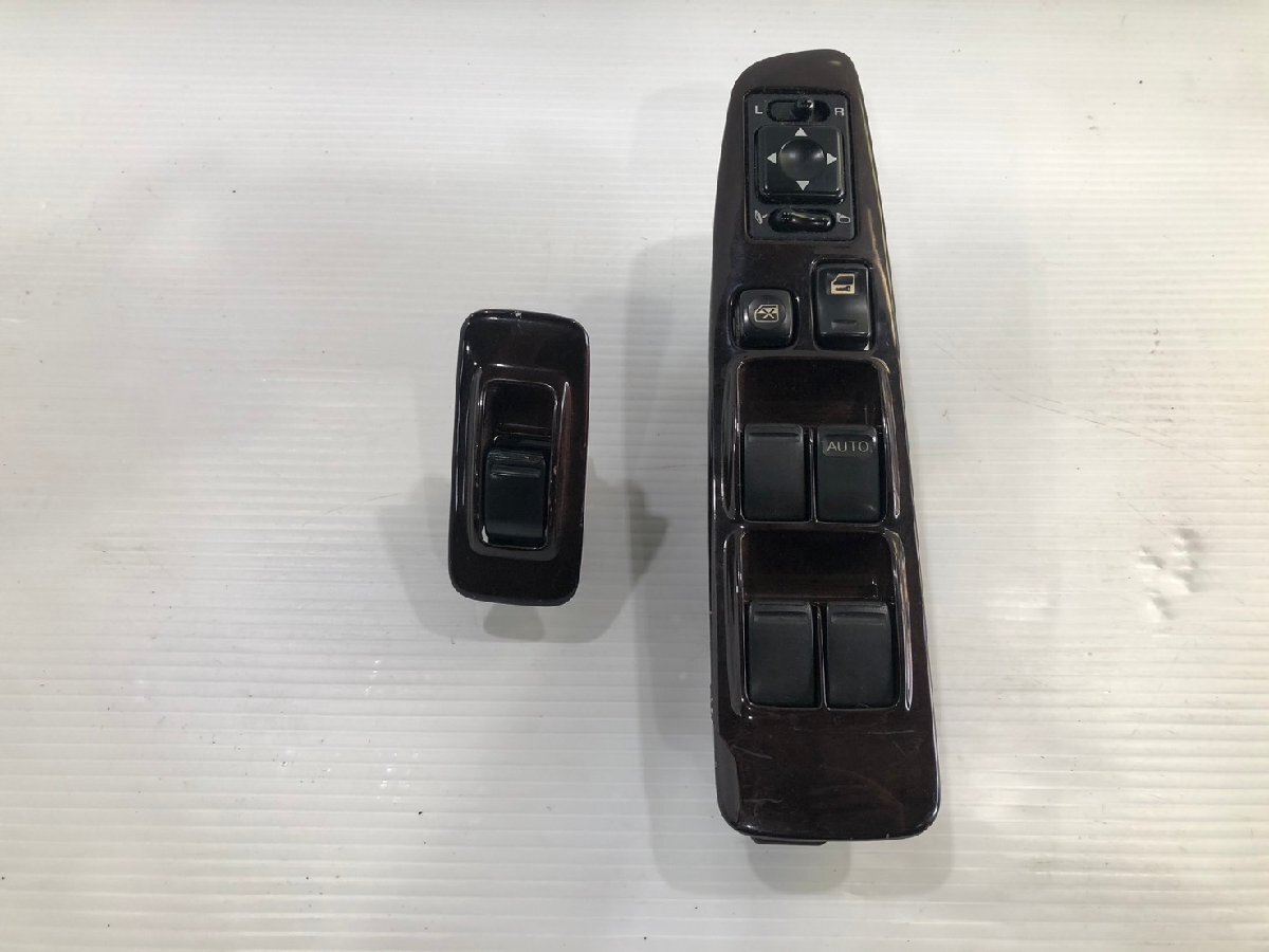 日産 ステージア WGC34 WGNC34 WC34 純正 パワーウィンドウスイッチ 運転席、助手席 木目調 木目パネル 80960-0V000 80961-0V000 3_画像1