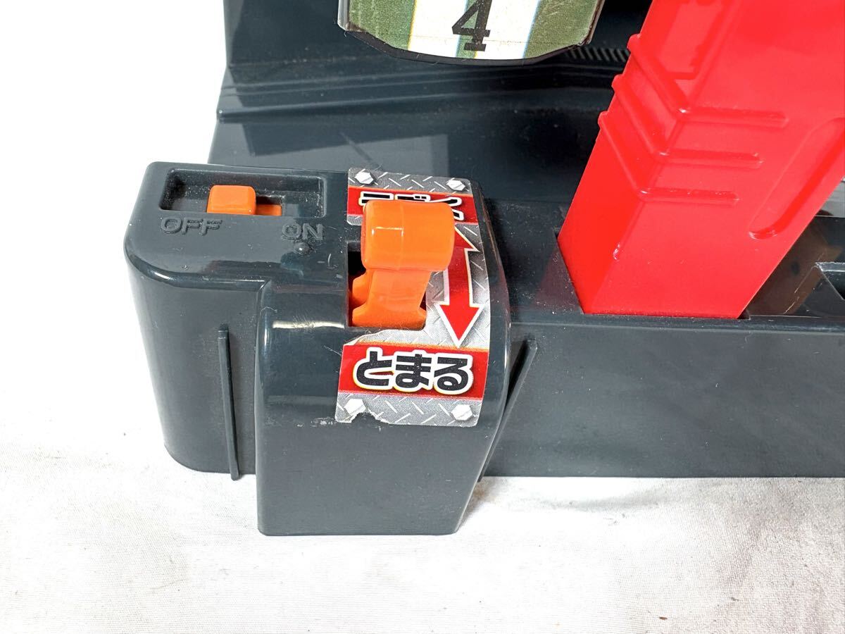 【簡易動作確認済み】カーズ トミカ ビッグ回転パーキング/ゴンドラ/Disney/Pixar/おもちゃ/TOMY/08-0036_画像3