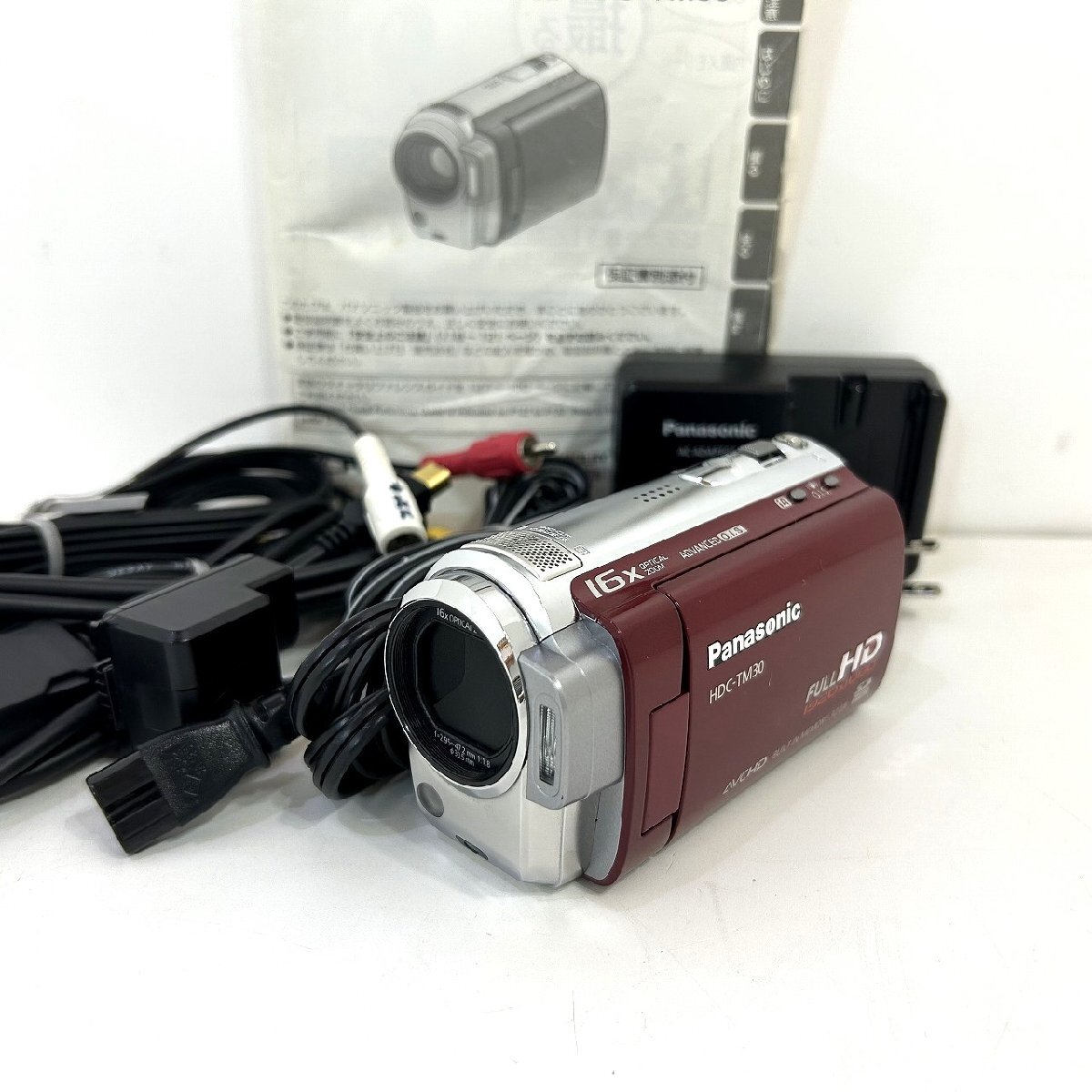 1円～ ビデオカメラ■Panasonic HDC-TM30 デジタルハイビジョン 2.7型 コンパクト 追っかけフォーカス 手ブレ補(bǔ)正 軽量 AVCHD 光學(xué)16倍