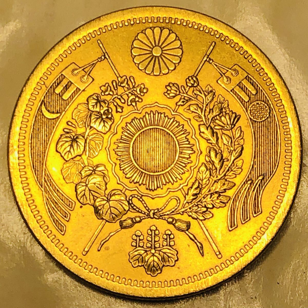 金貨 旧二十圓金貨 明治13年 菊の御紋 大日本 美品 20円金貨 金貨 旧二十圓金貨 明治13年 菊の御紋 大日本 美品 旭日