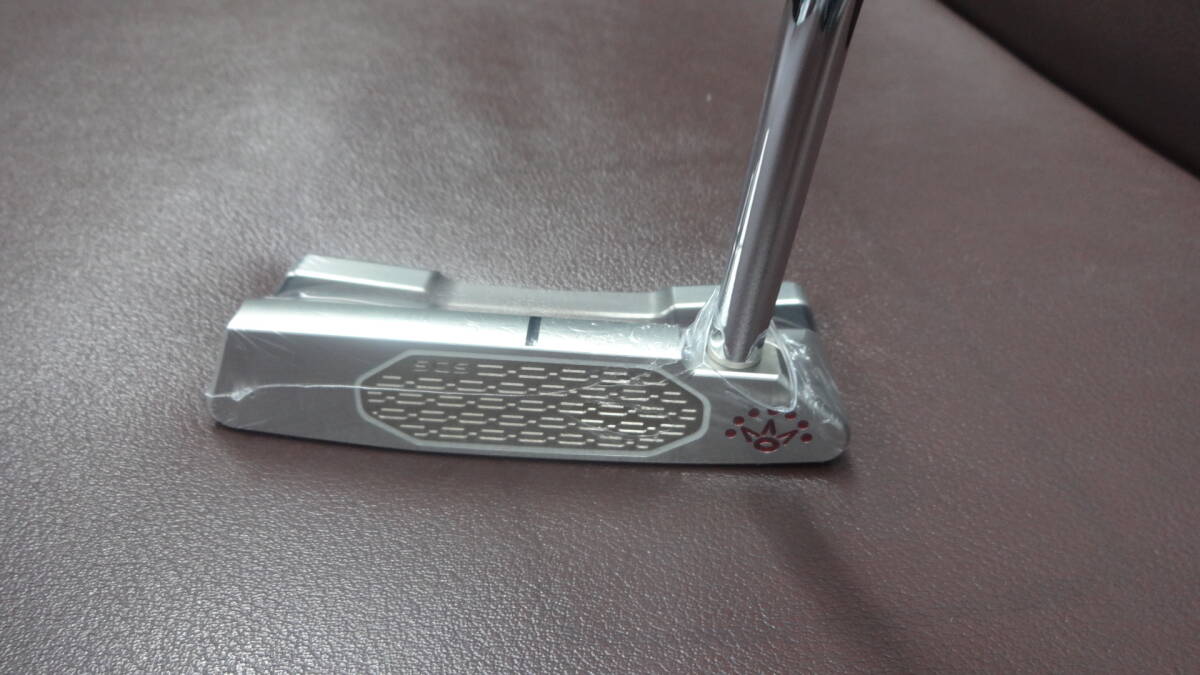 新品★税込★日本正規品　スコッティキャメロン　2025　スタジオスタイル　スクエアバック　34インチ　753RI34　ヘッドカバー付　_画像3
