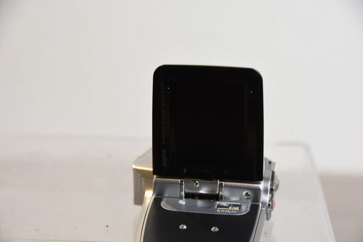 デジタルムービーカメラ SANYO XACTI DMX-C5 250615W22