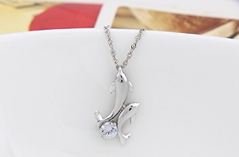 超 激安 限定品 新作 人気 かわいい おしゃれ ネックレス ペンダント czダイヤ イルカ ドルフィン ペア カップル シルバー レディース 新_画像3