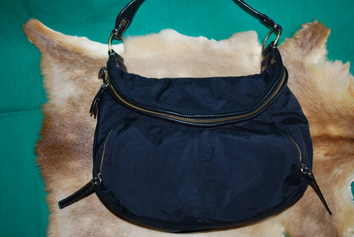 ■新品同様■TREASURE TOPKAPIショルダーバッグ■_画像1