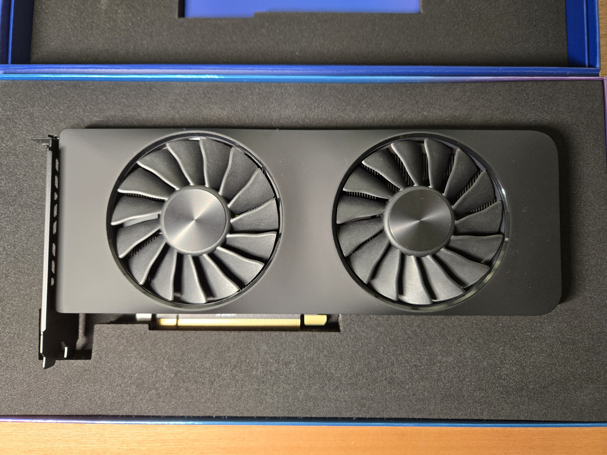 中古 Intel Arc A750 Limited Edition 8GB 21P02J00BA GPU グラフィックボード