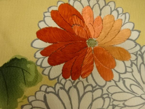 ys7477673; 宗sou 菊模様刺繍昼夜帯(材料)【アンティーク】【着】_画像3