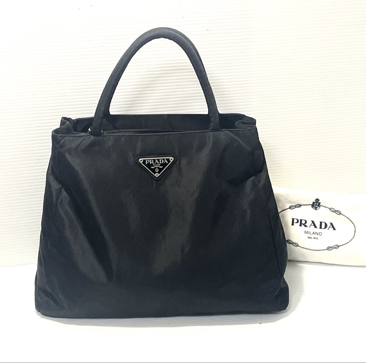 未使用に近い■PRADA プラダ 三角プレート ナイロン テスート ハンドトート ブラック