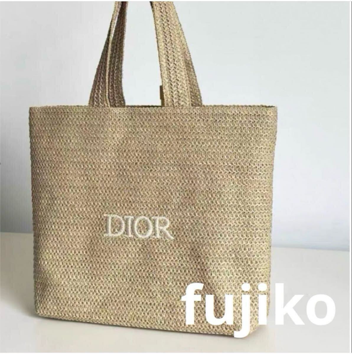 最新❣️DIORノベルティトート バッグストロー刺繍2025年サマー 最新DIORノベルティトートバッグストロー刺繍2025年サマー 即決