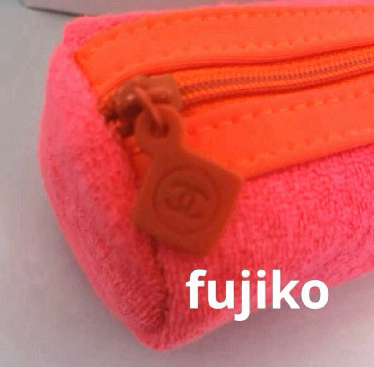 最新❣️CHANELノベルティ ポーチ3種類オレンジ3セット 最新☆CHANELノベルティ ポーチ3種類オレンジ3セット 即決